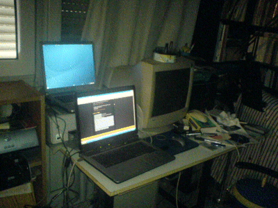desk.gif