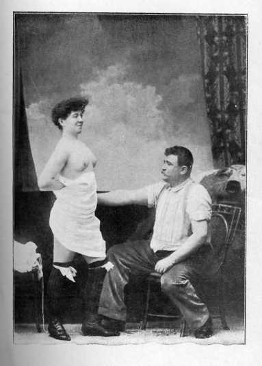 photo-ancienne-bordel-les-grenouilles.jpg