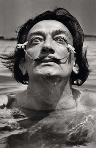 salvador-dali-in-sea.jpg
